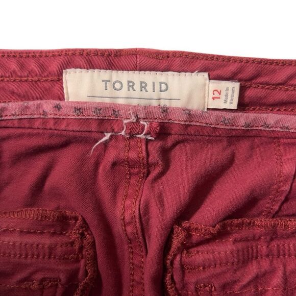 Torrid Cropped Military Pant - Pinot Noir Wash Plus Size 12 - Picture 13 of 16